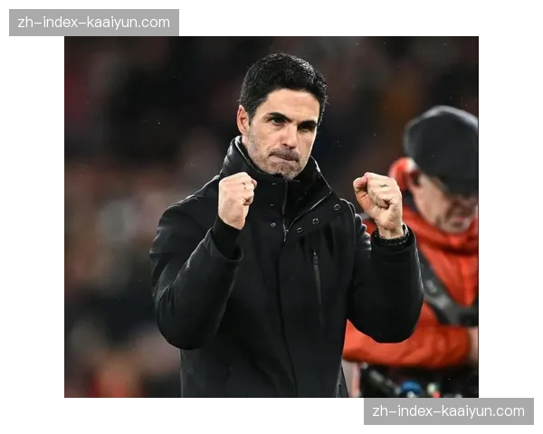 阿尔特塔要求阿森纳边后卫内收 以在中场形成局部人数优势 阿尔特塔要求阿森纳边后卫内收 以在中场形成局部人数优势