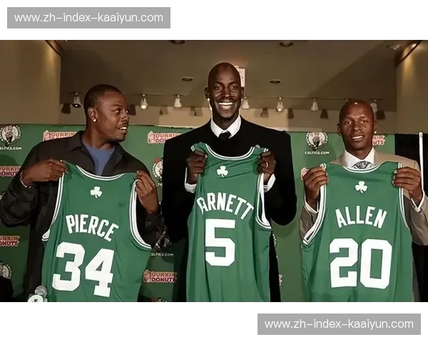 太阳阵容重构青春风暴 布克格林领衔平均年龄25.6岁